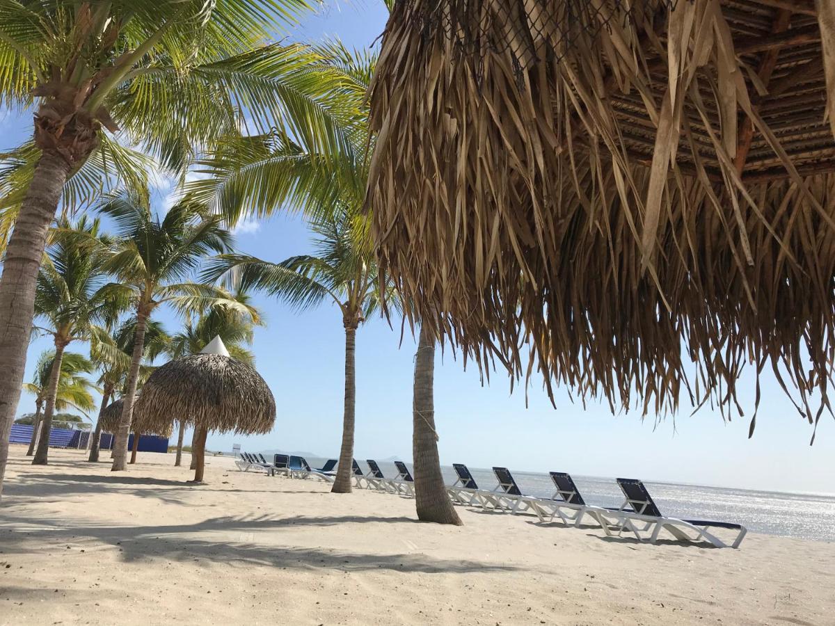 Playa Caracol Chame Aparthotel Buitenkant foto